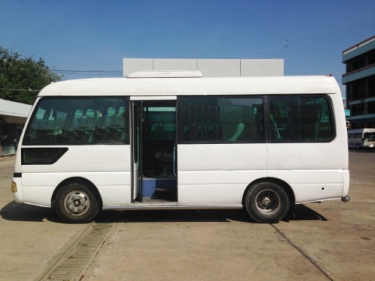 รถมินิบัส ยี่ห้อ HIGER