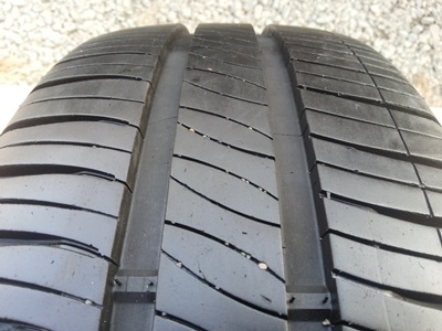 ขายยาง185/55/16 ปี 0612 MICHERLIN ENERGY XM2 1ชุด