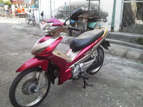 Wave 110 i AT ปี 53 สตาร์ทมือ รถสวย เครื่องเยี่ยม ชุดสีสดๆ เอกสารครบ Wave 110 i AT ปี 53 สตาร์ทมือ รถสวย เครื่องเยี่ยม ชุดสีสดๆ เอกสารครบ