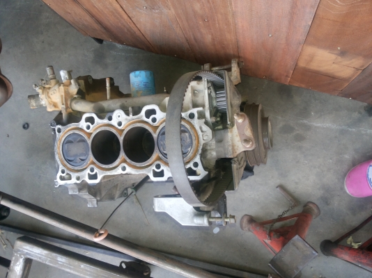 ขายเสื้อสูบท่อนล่าง  CR-V B20Z