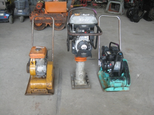 ขายเครื่องตบดิน MIKASA ,MAIWA พร้อมใช้