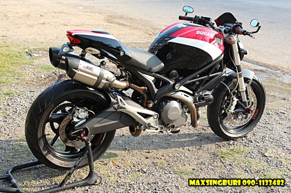 แม็กสิงห์บุรี//DUCATI MONSTER 696 ปี2009 TRI COLUR ของแต่งเพียบ พร้อมสรรพาสมิตร 269000 ด่วน