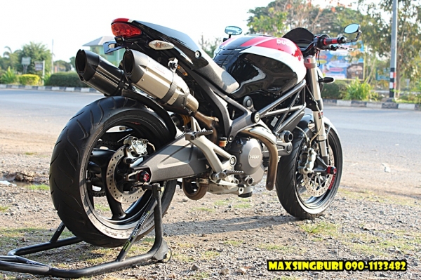 แม็กสิงห์บุรี//DUCATI MONSTER 696 ปี2009 TRI COLUR ของแต่งเพียบ พร้อมสรรพาสมิตร 269000 ด่วน