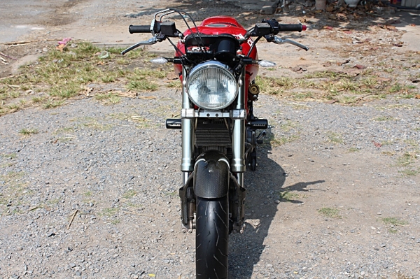 แม็กสิงห์บุรี//DUCATI MONSTER M900 ปี98 สวยๆแต่งเก๋าๆ โหดๆ แรงๆ เสียสรรพาสมิตรแล้ว 159000 ด่วน แม็กสิงห์บุรี//DUCATI MONSTER M900 ปี98 สวยๆแต่งเก๋าๆ โหดๆ แรงๆ เสียสรรพาสมิตรแล้ว 159000 ด่วน