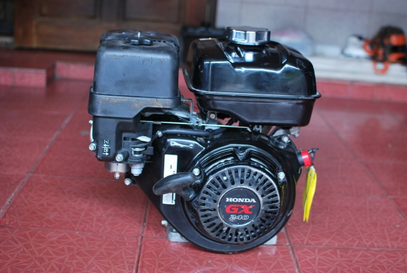 ขาย Honda GX 240 สภาพ 95 เปอร์ สวยเหมือนใหม่ รับประกัน 2 เดือน ราคา 8500 บาท