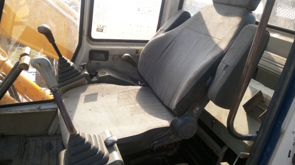 ขายแล้ว1050000รถเเม็คโครKOBELCO SK045-120-มาร์คทูรถนำเข้าเก่าญี่ปุ่นเเท้ไม่เคยใช้งานเมืองไทยเลย