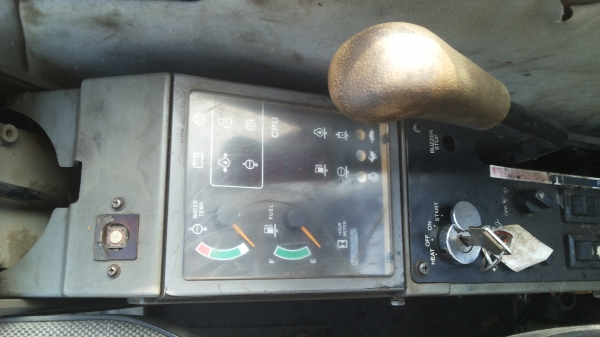 ขายแล้ว1050000รถเเม็คโครKOBELCO SK045-120-มาร์คทูรถนำเข้าเก่าญี่ปุ่นเเท้ไม่เคยใช้งานเมืองไทยเลย