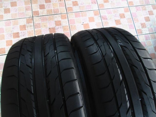 ขายยาง TOYO DRB 245-35-20 ปลายปี12 ถูกๆ (1 คู่)
