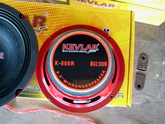 ขายลำโพงเสียงกลางโดดๆ6.5"ของแรงๆราคาโรงงานมาเอง ขายลำโพงเสียงกลางโดดๆ6.5"ของแรงๆราคาโรงงานมาเอง