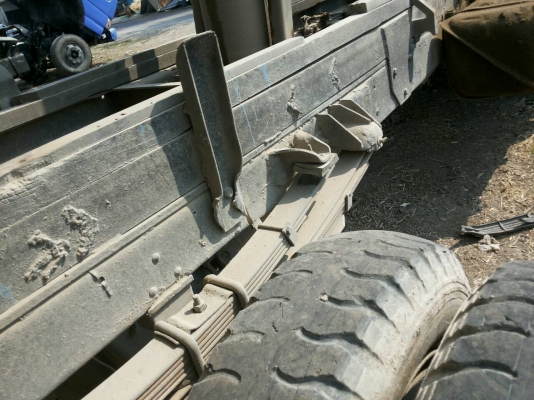 รบรรทุก ISUZU รุ่น KT ล้อใหญ่เครื่อง 100 แรง ราคา 250,000 บ.