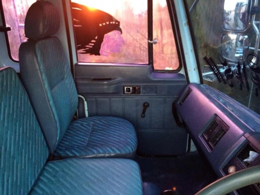 ขายด่วน240นางฟ้าเดิมๆบางๆ