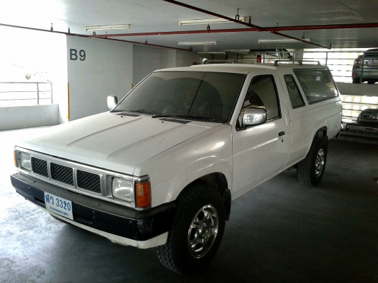 ขายด่วน Nissan BigM Van รถสวย.. พร้อมใช้..