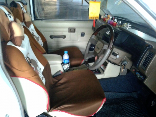 ขายด่วน Nissan BigM Van รถสวย.. พร้อมใช้..