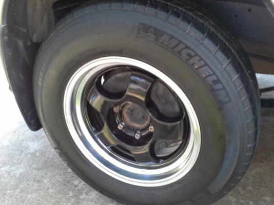 ขายแมคพร้อมยางขอบ17