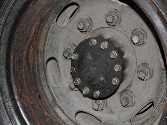 อีซูซุ 10 ล้อเพลาเดียวขอบคุณทีมงานเฮียชัยอุดรครับรับรถไปแล้วครับขอบคุณทีมงานพี่เสือทุกๆคนครับ