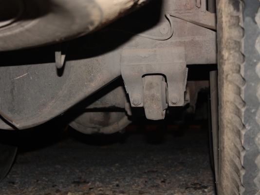 อีซูซุ 10 ล้อเพลาเดียวขอบคุณทีมงานเฮียชัยอุดรครับรับรถไปแล้วครับขอบคุณทีมงานพี่เสือทุกๆคนครับ