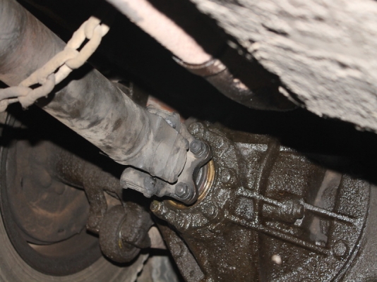 อีซูซุ 10 ล้อเพลาเดียวขอบคุณทีมงานเฮียชัยอุดรครับรับรถไปแล้วครับขอบคุณทีมงานพี่เสือทุกๆคนครับ