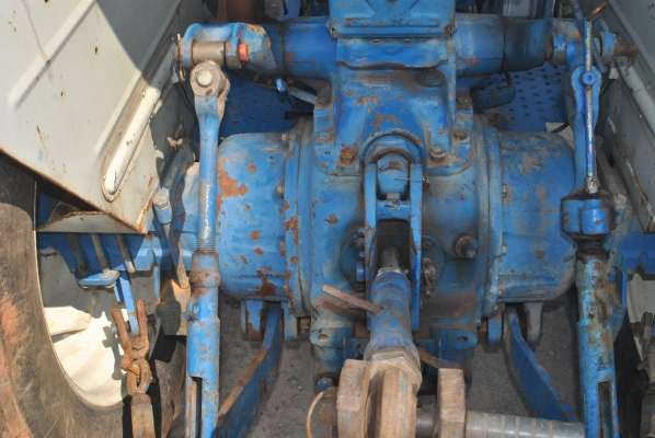 ขายรถไถ FORD 6610