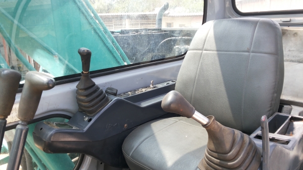 ขายด่วน1050000KOBELCO SK100L-3มารค์ไฟร์ซุบเปอร์ช่วงล่างใหญ่นำเข้าเก่าญี่ปุ่นไม่เคยใช้งานเมืองไทยเลย