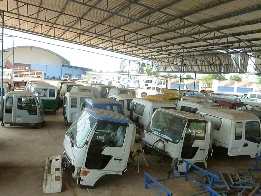 แสงฟ้าเต้นรถ////ขายรถ HINO-3M ดั้มแม่ ลูก2คานดั้ม ส.สุชัย ยางสภาพ80\%