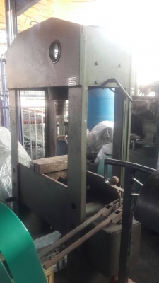 แท่นอัดไฮดรอลิคมือโยก80ตัน