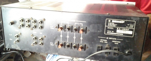 ขายแอมป์โคลัมเบีย made in japan