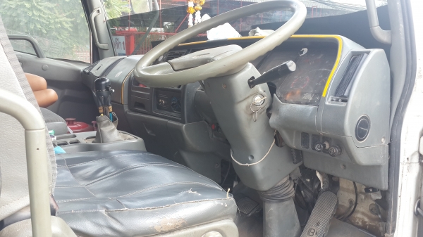 ขายด่วนไอ้หลงหัวลากยูโรทูติดก๊าชNGVพร้อมหางสามเพลาดั้มรีบจองโทร0801515451