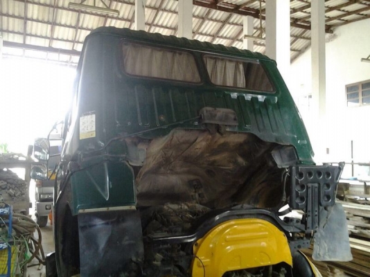 รถฮีโน่ 10 ล้อดั้ม เปลื่ยนเครื่อง 350 แรงม้า. ( รถประกอบ. ) สนใจติดต่อ 081 - 6079515