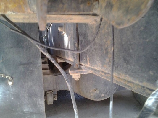 รถฮีโน่ 10 ล้อดั้ม FM227  220 แรงม้า.  ( ราคา 1,170,000 บาท. ) สนใจติดต่อ 081 - 6079515