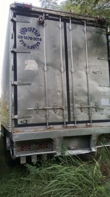 รถฮีโน่ 10 ล้อ ตู้เย็น FL1M 220 แรงม้า. สนใจติดต่อ 081 - 6079515 รถฮีโน่ 10 ล้อ ตู้เย็น FL1M 220 แรงม้า. สนใจติดต่อ 081 - 6079515