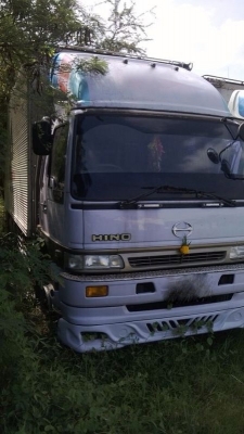 รถฮีโน่ 10 ล้อ ตู้เย็น FL1M 220 แรงม้า. สนใจติดต่อ 081 - 6079515 รถฮีโน่ 10 ล้อ ตู้เย็น FL1M 220 แรงม้า. สนใจติดต่อ 081 - 6079515