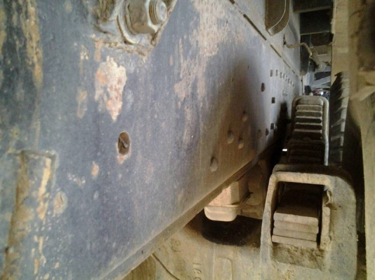 รถฮีโน่ 10 ล้อดั้ม F17  187 แรงม้า.  สนใจติดต่อ 081 - 6079515