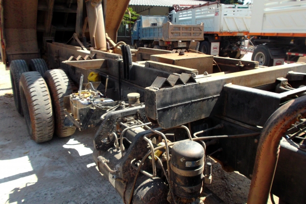 ขายด่วนรถสิบล้อUDCWM430Mดรั้มแม่ลูกเครือง230แรงม้าปี39