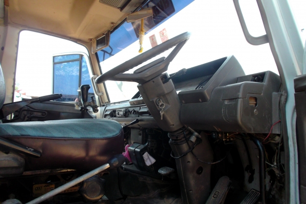 ขายด่วนรถสิบล้อUDCWM430Mดรั้มแม่ลูกเครือง230แรงม้าปี39