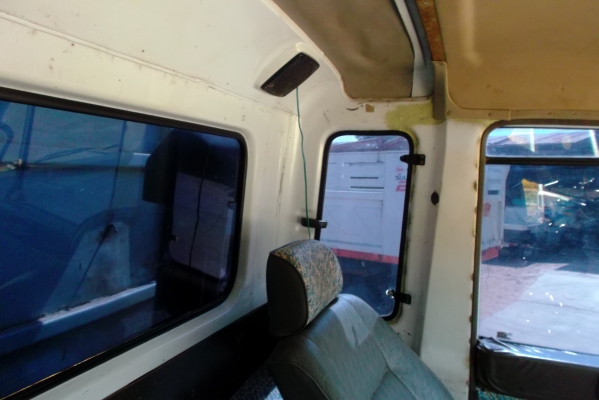 ขายด่วนรถสิบล้อUDCWM430Mดรั้มแม่ลูกเครือง230แรงม้าปี39