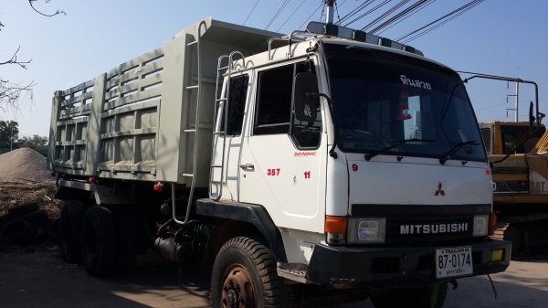 ขายด่วนไอ้หลงโบสองเพลาดั้มแม่ลูกสิบสปีดราคาโคตรถูก ตามสภาพFN527MTF 1900โทร0801515451