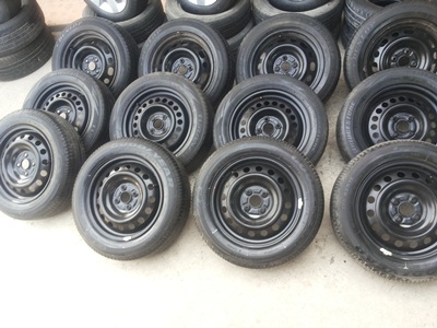 ขายล้อกะทะขอบ15 4/100 พร้อมยาง 3 ชุด