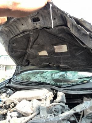 ขายซากavanza 2011 ชนหน้าซ้าย