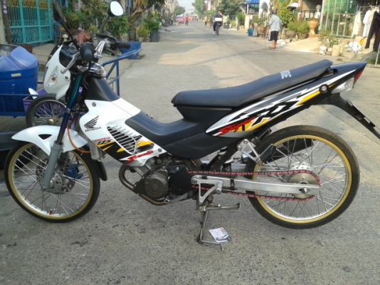 ขาย honda sonic เครื่องเดิม แต่งภายนอก ทีเดียวติด