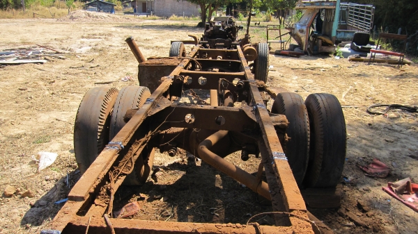 จองแล้วจากปราจีนบุรีช่วงล่าง พร้อมเครื่อง เกียร์ KM 310 รถบัส เครื่อง อีซูซุ 100 แรง เล่มมี จองแล้วจากปราจีนบุรีช่วงล่าง พร้อมเครื่อง เกียร์ KM 310 รถบัส เครื่อง อีซูซุ 100 แรง เล่มมี