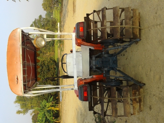 ขายรถไถคูโบต้า2201สภาพสวยพร้อมใช้งาน พร้อมตัวปั่นล้อยาง ล้อเหล็ก