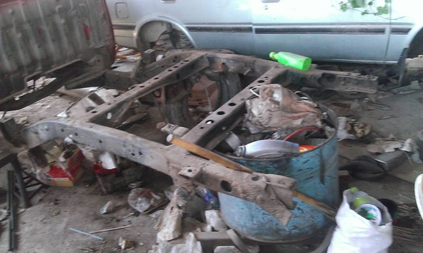 ขายคัสซีNISSAN BIGM ตอนเดียวพร้อมหัว