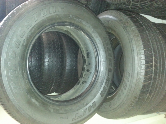 ยาง  265/65/17 ครับ  บริสโตน   ส่งทั่วไทย