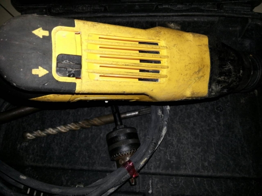 ขายสว่านโรตารี่3ระบบDEWALTรุ่นD25123สภาพดีพร้อมอุปกรณ์ ขายสว่านโรตารี่3ระบบDEWALTรุ่นD25123สภาพดีพร้อมอุปกรณ์