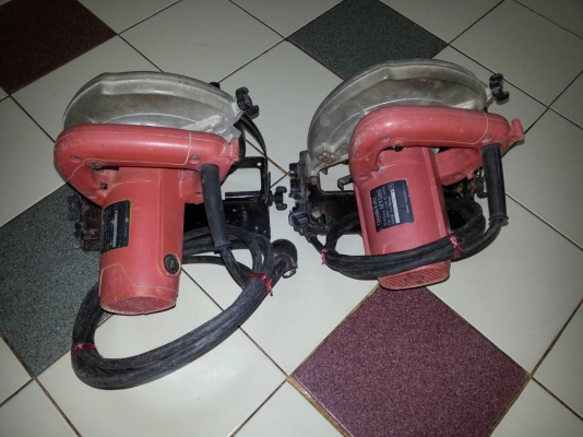 ขายเลื่อยวงเดือนผ่าไม้ขนาดใบ7นิ้วยี่ห้อmaktecมีมา2ตัวพร้อมใช้งานสำหรับมืออาชีพ