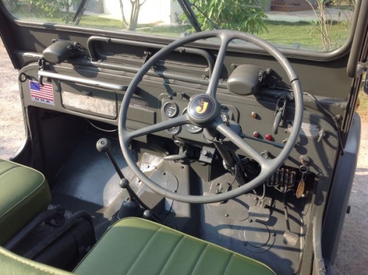 จิ๊ป j3 สภาพเดิมๆทะเบียนพร้อมโอนทั่วไทย โฟล์วิล มีฟรีล๊อก