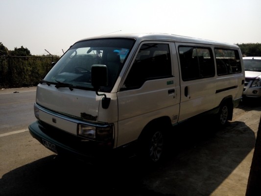 ขายรถตู้ Hiace ตาหวาน