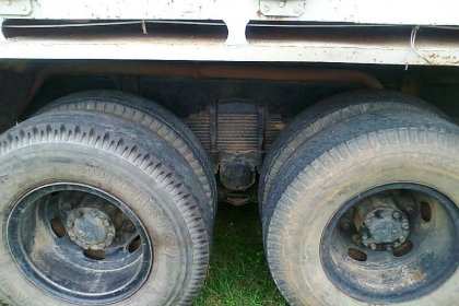 สิบล้อ MITSUBISHI FUSO FN 225K ราคาต่อรองได้ รถสิบล้อในราคาถูกกว่าหกล้อ รีบขายเพราะร้อนเงิน