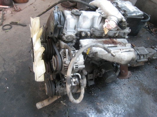 ขายเครื่องฟอร์ด เรนเจอร์ 2.5  12วาล์ว พร้อมเกียร์