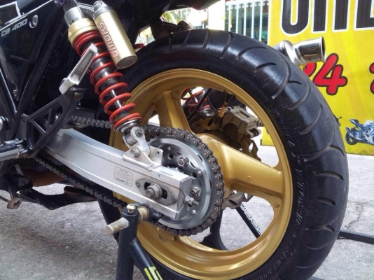 ต้ำพระราม2 เอาใจคนชอบ รถแต่งๆ CB400ปี98VS.Sแท้ อินวอย์ สภาพแต่งๆสีสวยเครื่องดีมากบิด ยกล้อ วิ่ง180สบายๆ